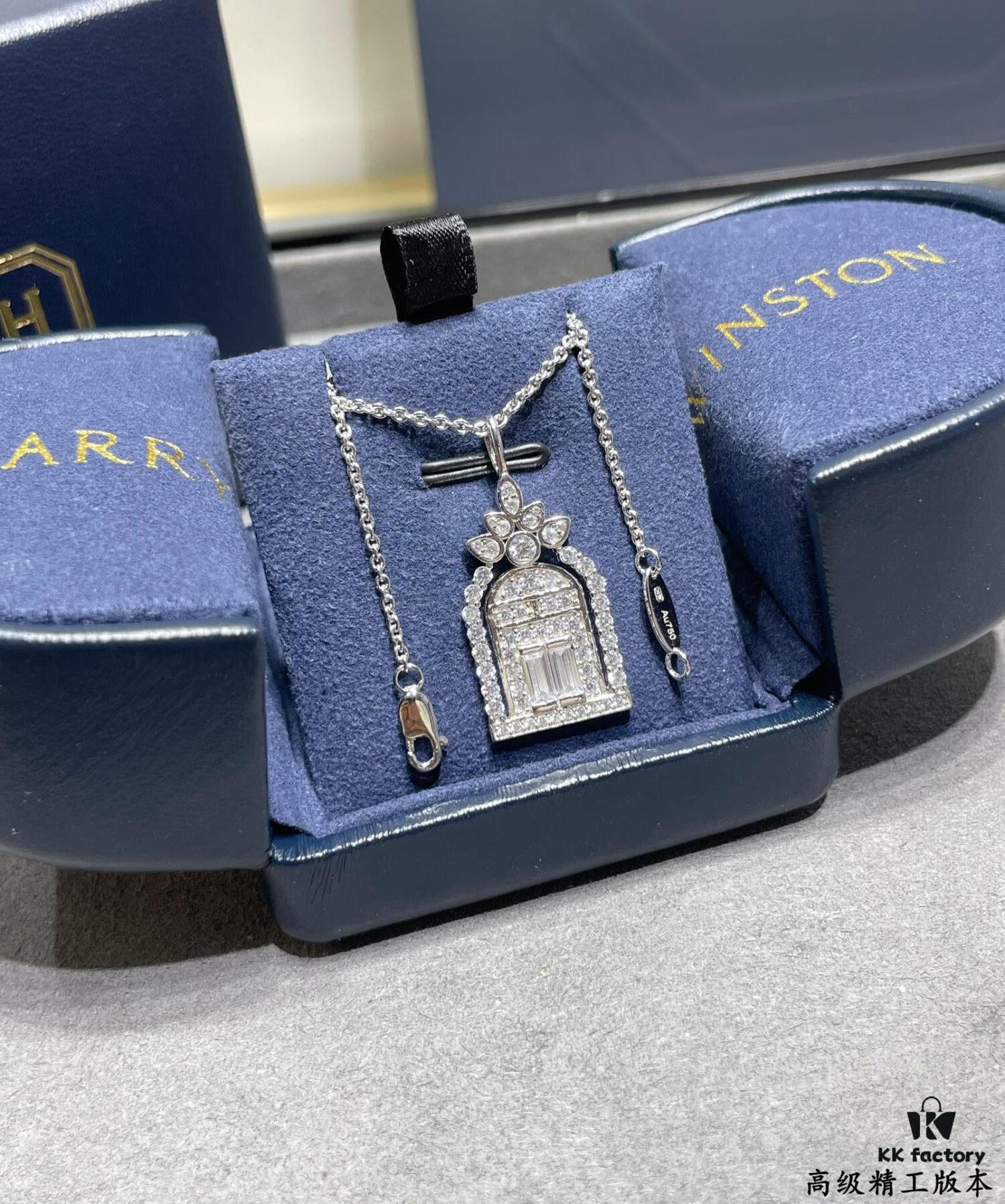 HW Harry Winston Birdcage Necklace (Chain Length 45cm + Pendant 3cm), Crafted with Premium Imported High-Carbon Diamonds, Exquisitely Cut and Set in 925 Sterling Silver, Luxurious and Elegant Design, Comfortable to Wear, Brilliant and Stylish