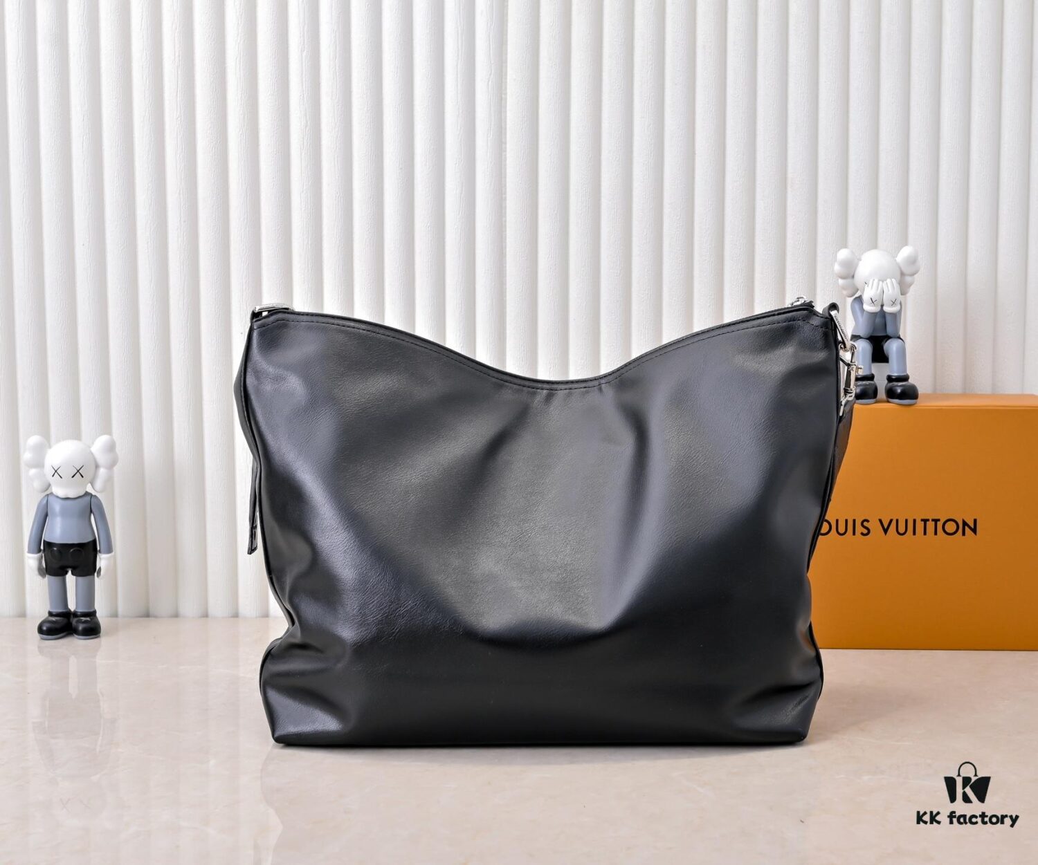 LV METIS Handbag M14018 M13986