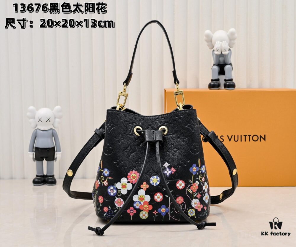 M13676 M44021 NeoNoe BB Bucket Bag from Louis Vuitton × Takashi Murakami Reimagined Collection