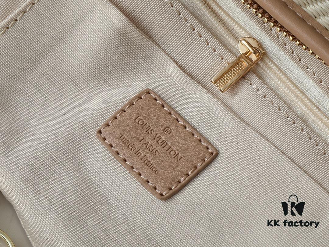 Upgraded Original M66588 Wallet On Chain Handbag from Louis Vuitton LV Bloom Collection