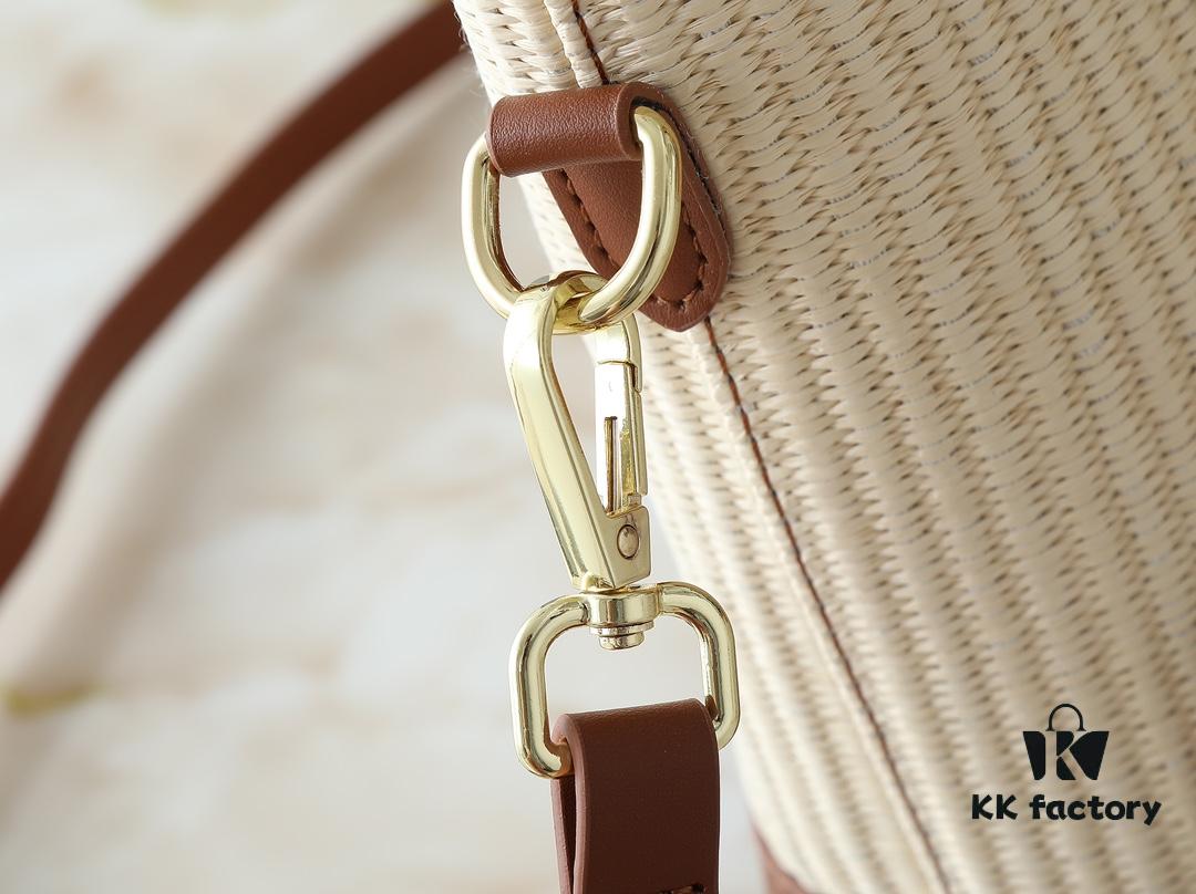 Upgraded Original M66588 Wallet On Chain Handbag from Louis Vuitton LV Bloom Collection