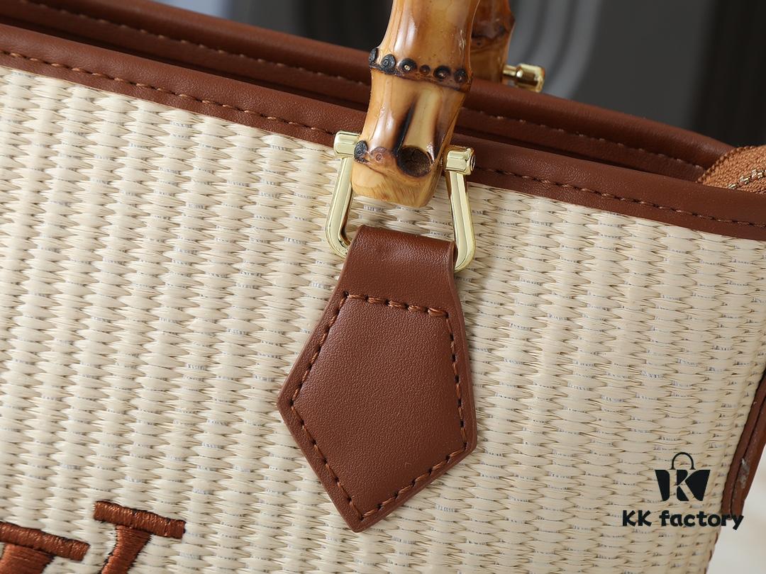 Upgraded Original M66588 Wallet On Chain Handbag from Louis Vuitton LV Bloom Collection