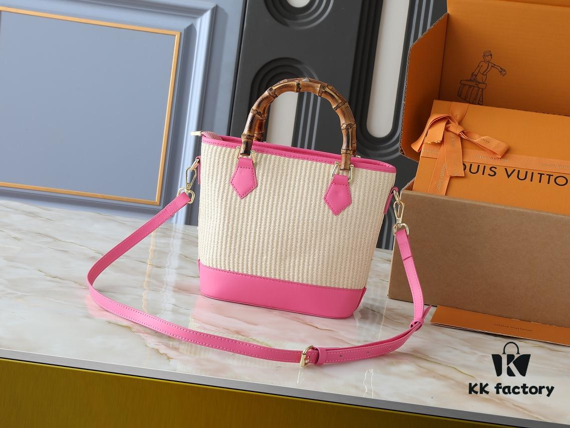 Upgraded Original M66588 Wallet On Chain Handbag from Louis Vuitton LV Bloom Collection