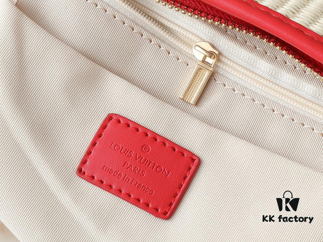 Upgraded Original M66588 Wallet On Chain Handbag from Louis Vuitton LV Bloom Collection