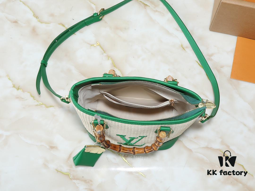 Upgraded Original M66588 Wallet On Chain Handbag from Louis Vuitton LV Bloom Collection