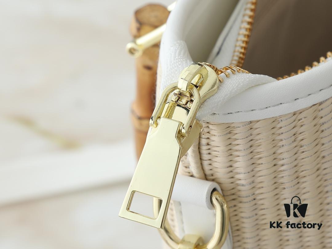 Upgraded Original M66588 Wallet On Chain Handbag from Louis Vuitton LV Bloom Collection