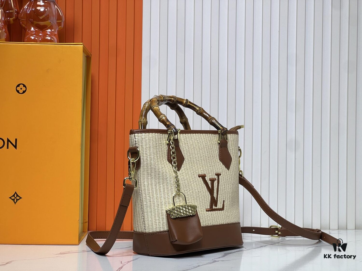 Upgraded Original 66588 Wallet On Chain Handbag from Louis Vuitton LV Bloom Collection