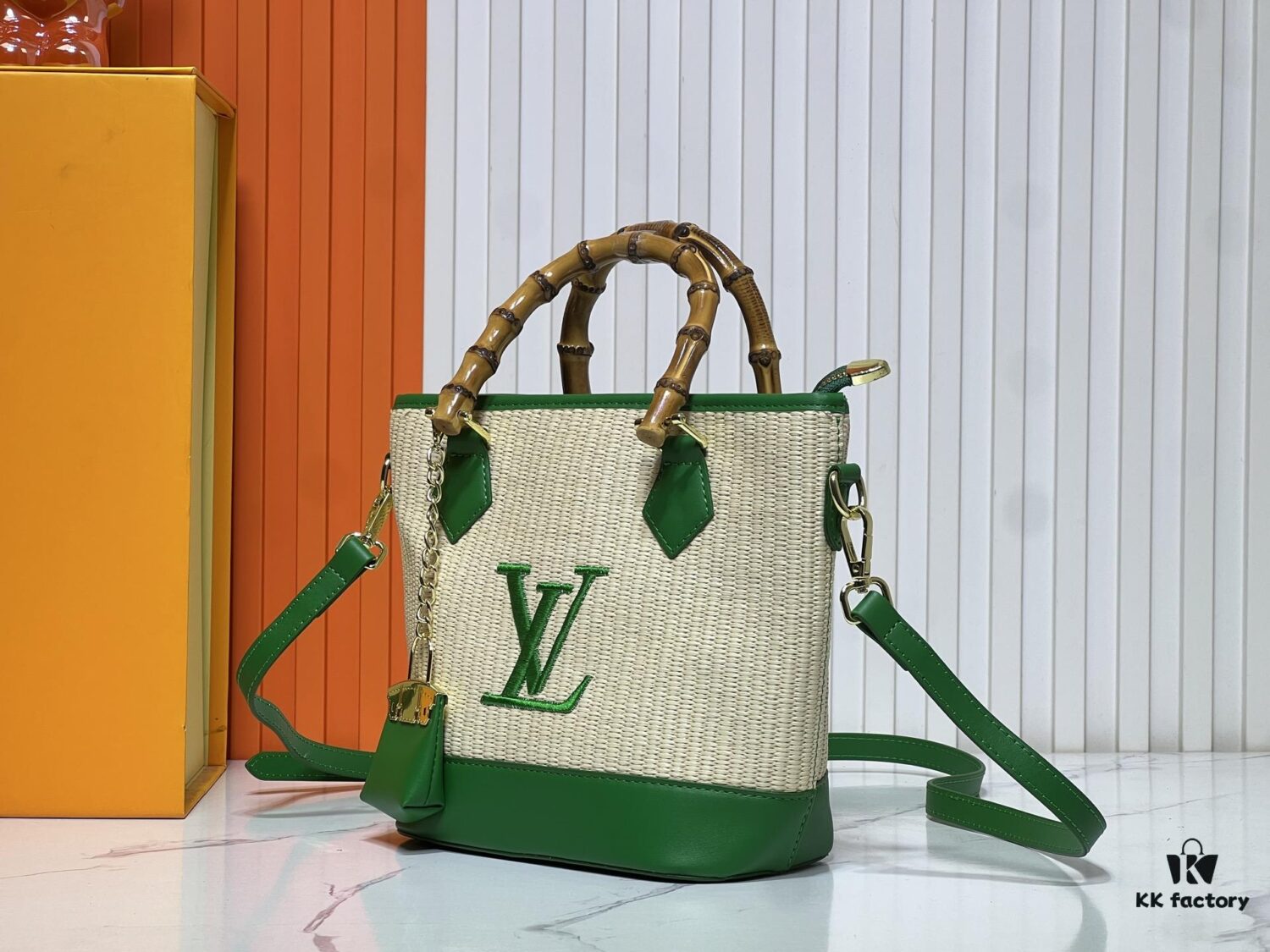 Upgraded Original 66588 Wallet On Chain Handbag from Louis Vuitton LV Bloom Collection