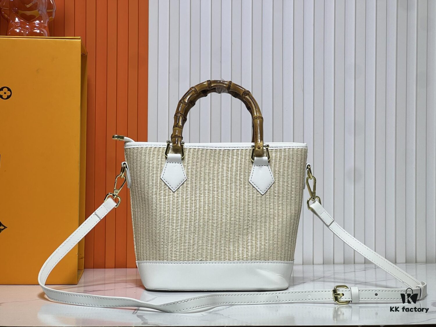 Upgraded Original 66588 Wallet On Chain Handbag from Louis Vuitton LV Bloom Collection