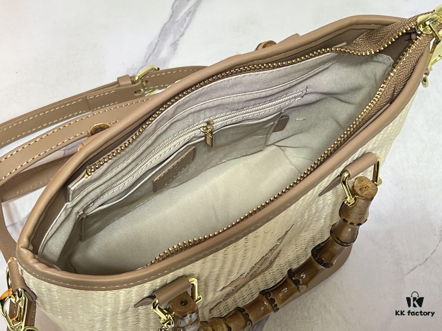 Upgraded Original 66588 Wallet On Chain Handbag from Louis Vuitton LV Bloom Collection