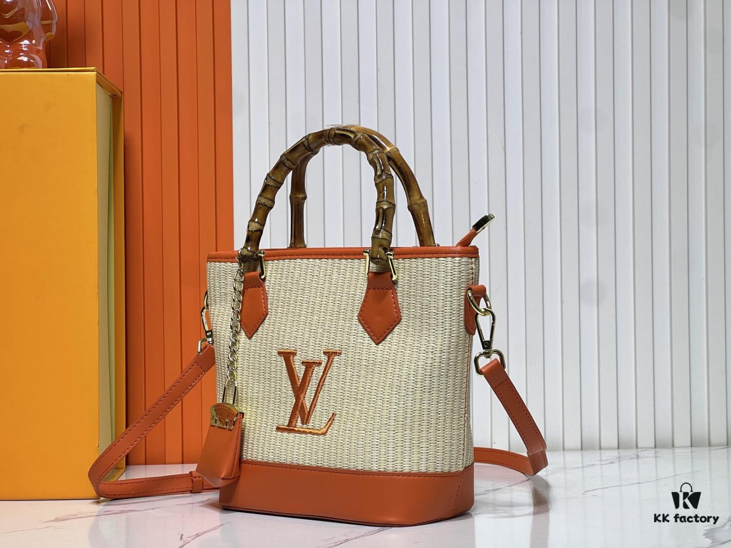 Upgraded Original 66588 Wallet On Chain Handbag from Louis Vuitton LV Bloom Collection
