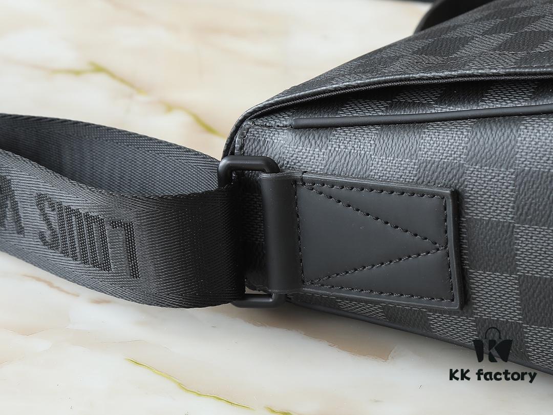 Upgraded Original M46685 Men's Free Shipping Messenger Bag Series Montsouris Messenger Bag