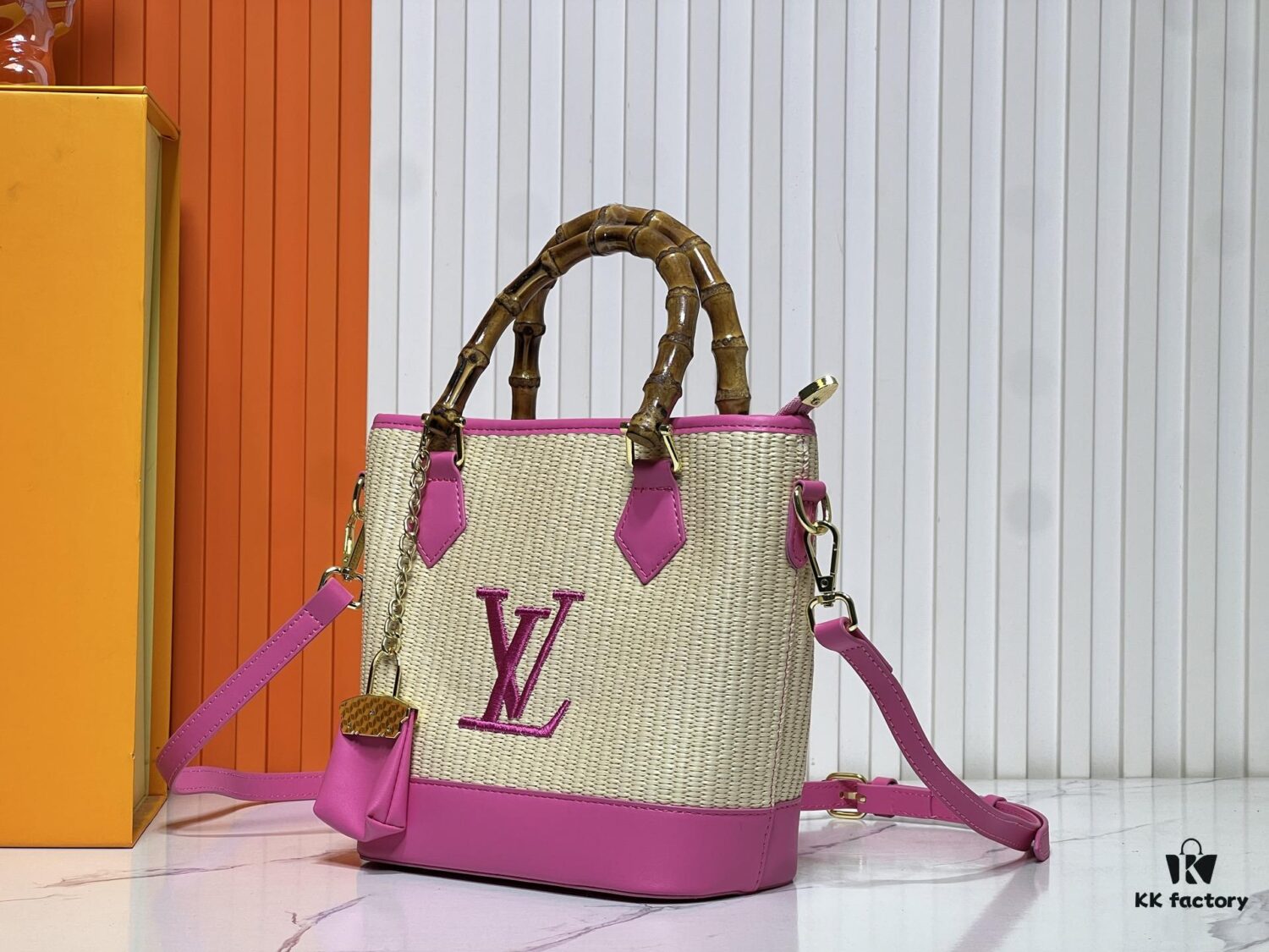 Upgraded Original 66588 Wallet On Chain Handbag from Louis Vuitton LV Bloom Collection