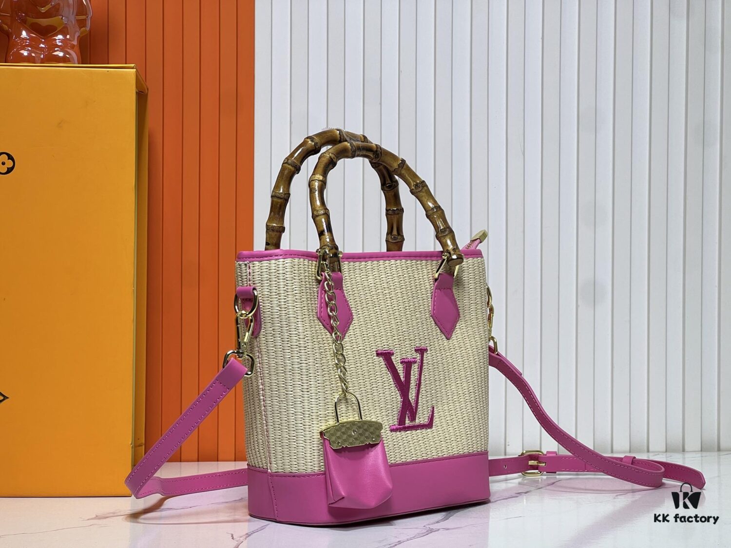 Upgraded Original 66588 Wallet On Chain Handbag from Louis Vuitton LV Bloom Collection