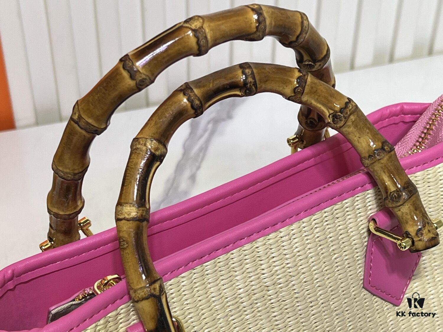 Upgraded Original 66588 Wallet On Chain Handbag from Louis Vuitton LV Bloom Collection