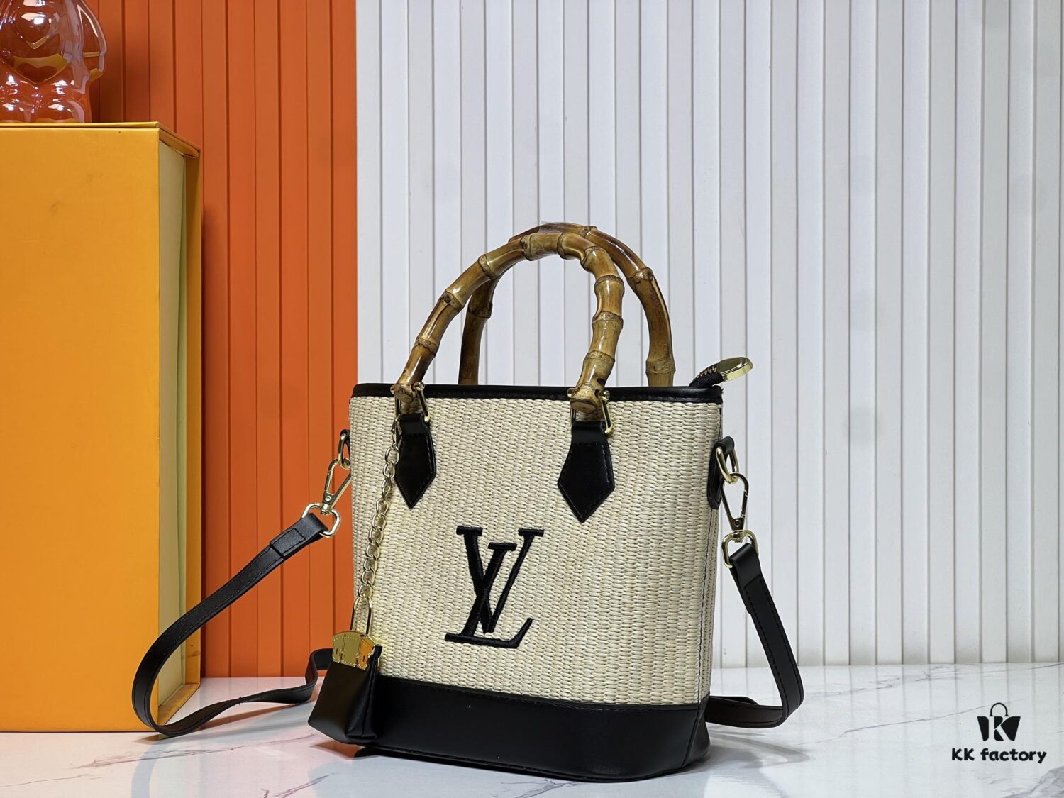 Upgraded Original 66588 Wallet On Chain Handbag from Louis Vuitton LV Bloom Collection