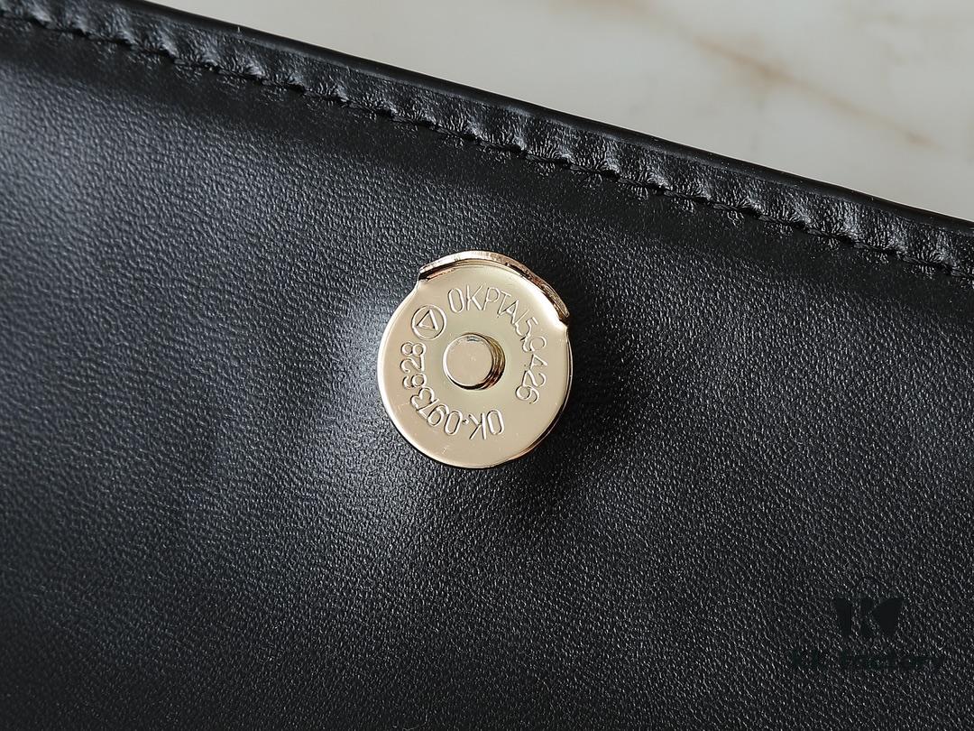 Upgraded Original M14564 M14547 M14581 M14548 Wallet On Chain Handbag from Louis Vuitton LV Bloom Collection