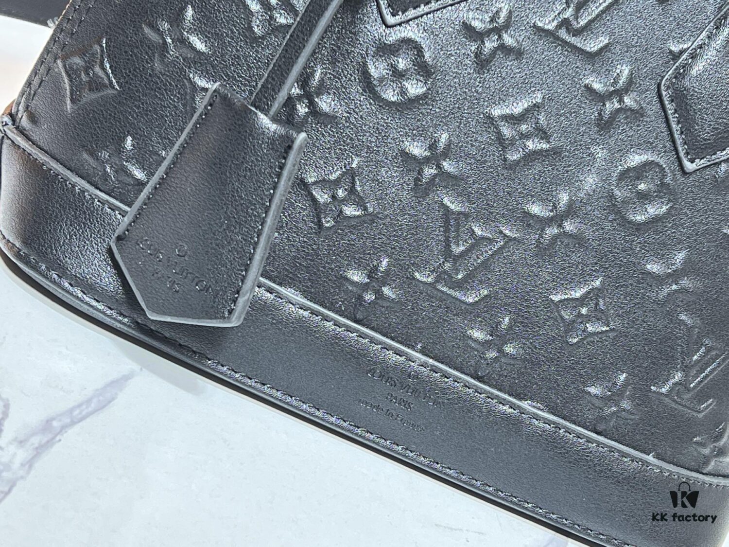 Black Relief M53152 M90611 M82717 Louis Vuitton Alma Bridge Bag