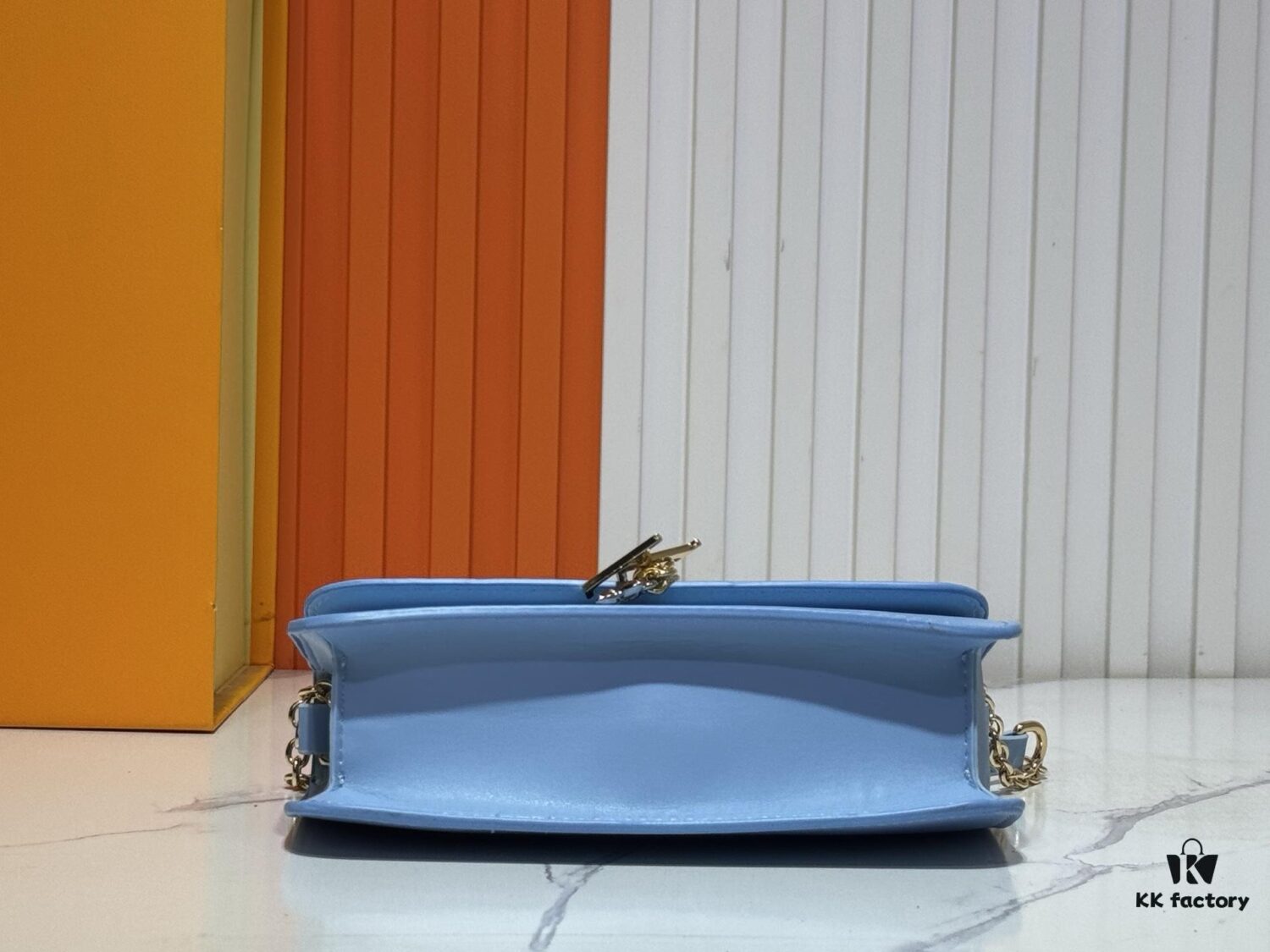 Wallet On Chain Handbag M14564