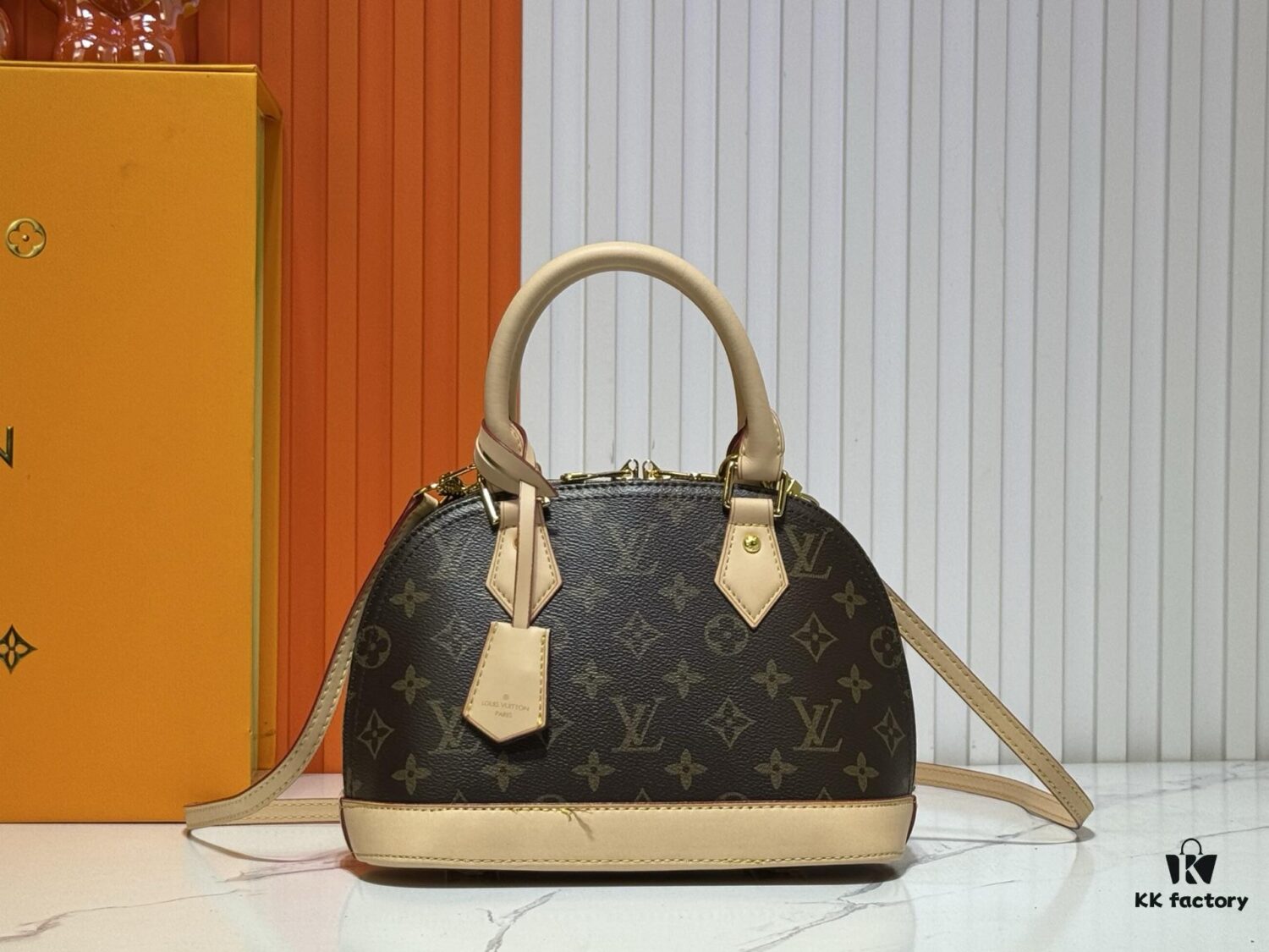 Upgraded N41221 Fige M53152 Reading Glasses This Charming Alma BB Bag Inspired by Louis Vuitton's Classic 1934 Design