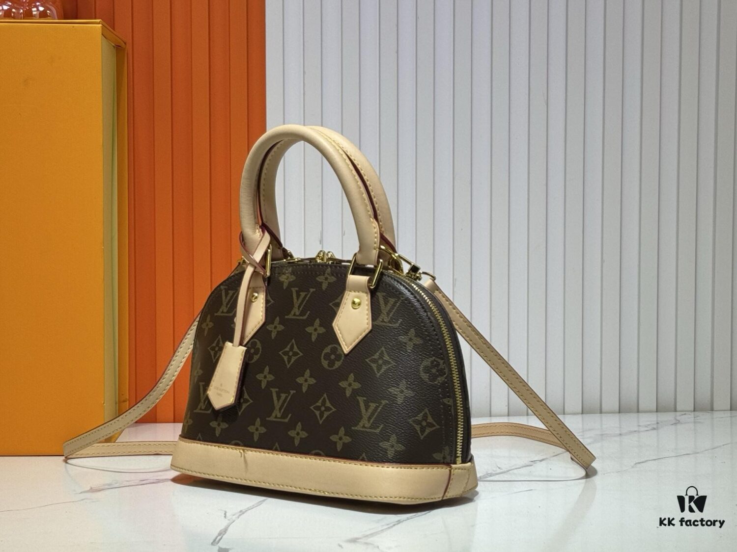 Upgraded N41221 Fige M53152 Reading Glasses This Charming Alma BB Bag Inspired by Louis Vuitton's Classic 1934 Design