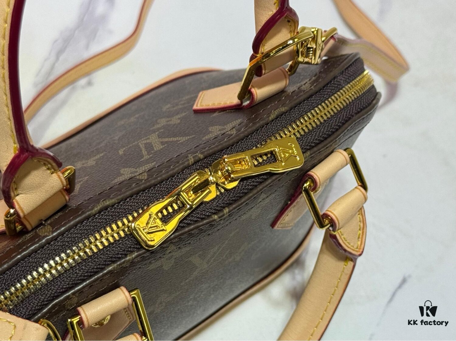 Upgraded N41221 Fige M53152 Reading Glasses This Charming Alma BB Bag Inspired by Louis Vuitton's Classic 1934 Design