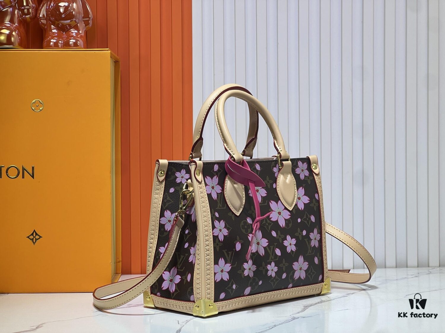 Upgraded Original M13079 Cherry Blossom Louis Vuitton x Takashi Murakami Reissue Collection OnTheGo Medium Tote Bag