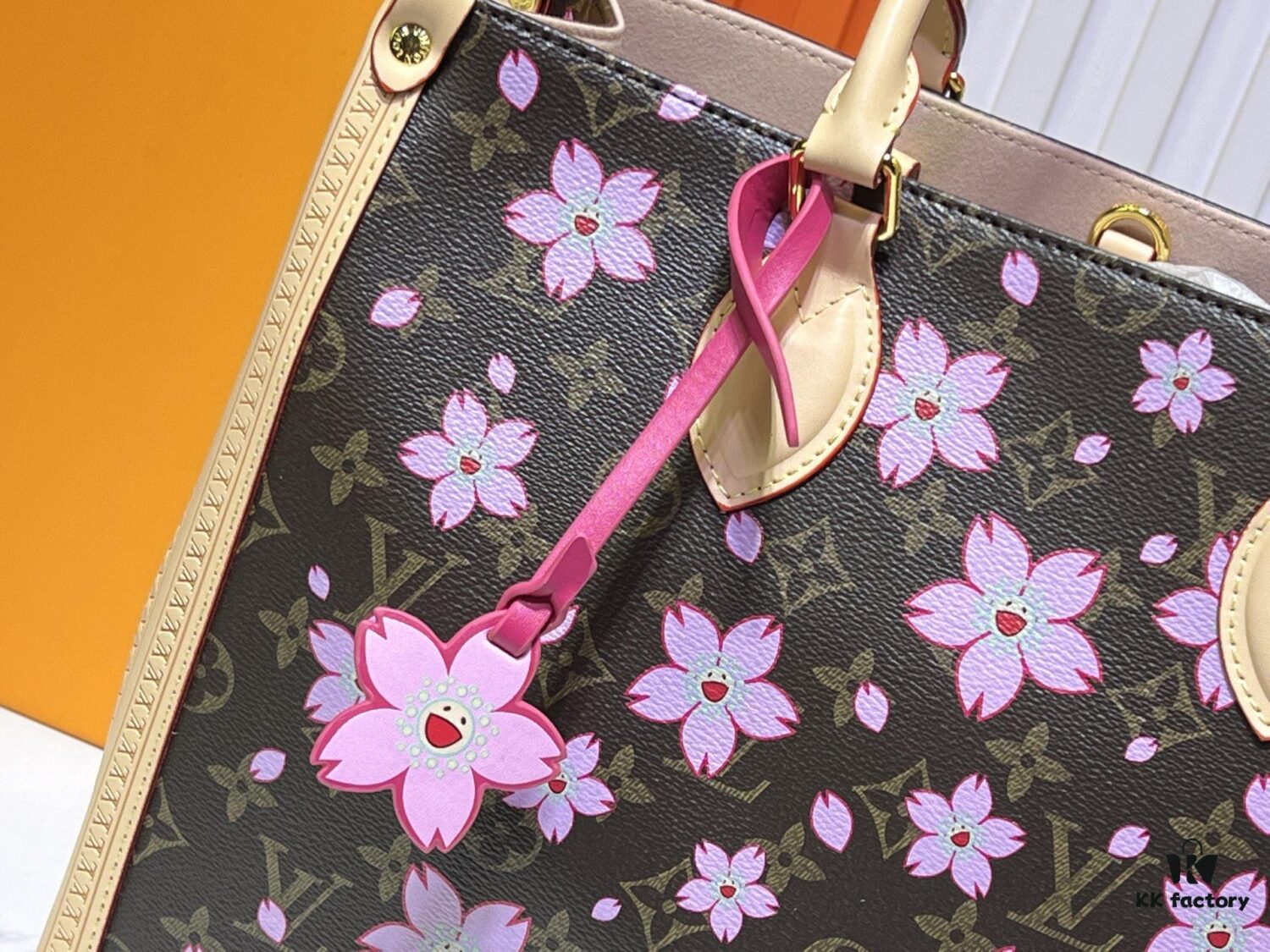 Upgraded Original M13079 Louis Vuitton x Takashi Murakami Cherry Blossom Re-Edition Collection OnTheGo MM Handbag