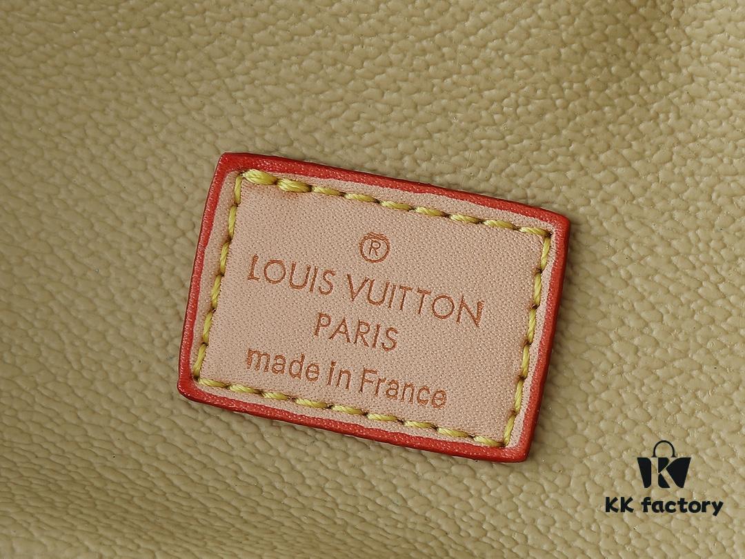 Upgraded Original M42265 M14181 M44495 M44936 M42263 Nice Cosmetic Pouch Made of Monogram Coated Canvas with Rounded Silhouette Inspired by Trunk Design, Cherry Blossom Pattern Exudes the Joyful Spirit of Louis Vuitton x Takashi Murakami Reimagined Collection, Cowhide Leather Handle Highlights Exquisite Craftsmanship, Double Zipper Closure Securely Stores Daily Essentials