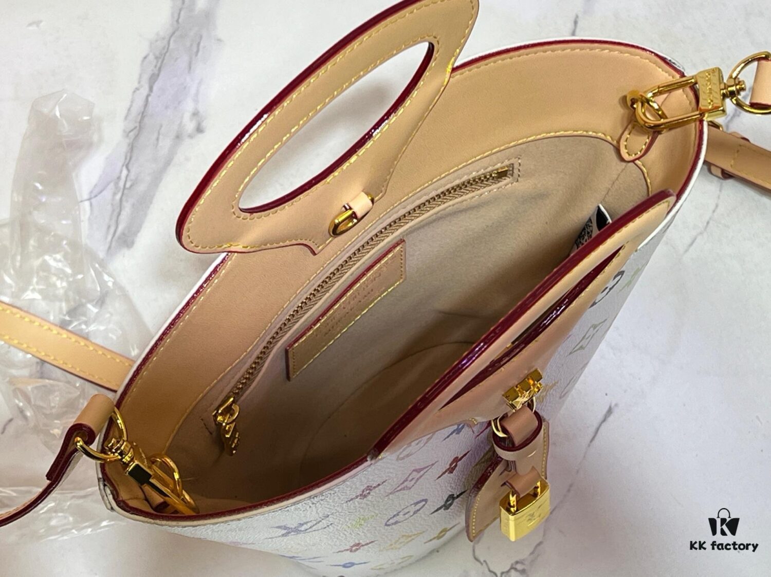 Upgraded Original M1468 Nicolas Ghesquière Presents the Rivage BB Bag from the 2025 Spring-Summer Collection