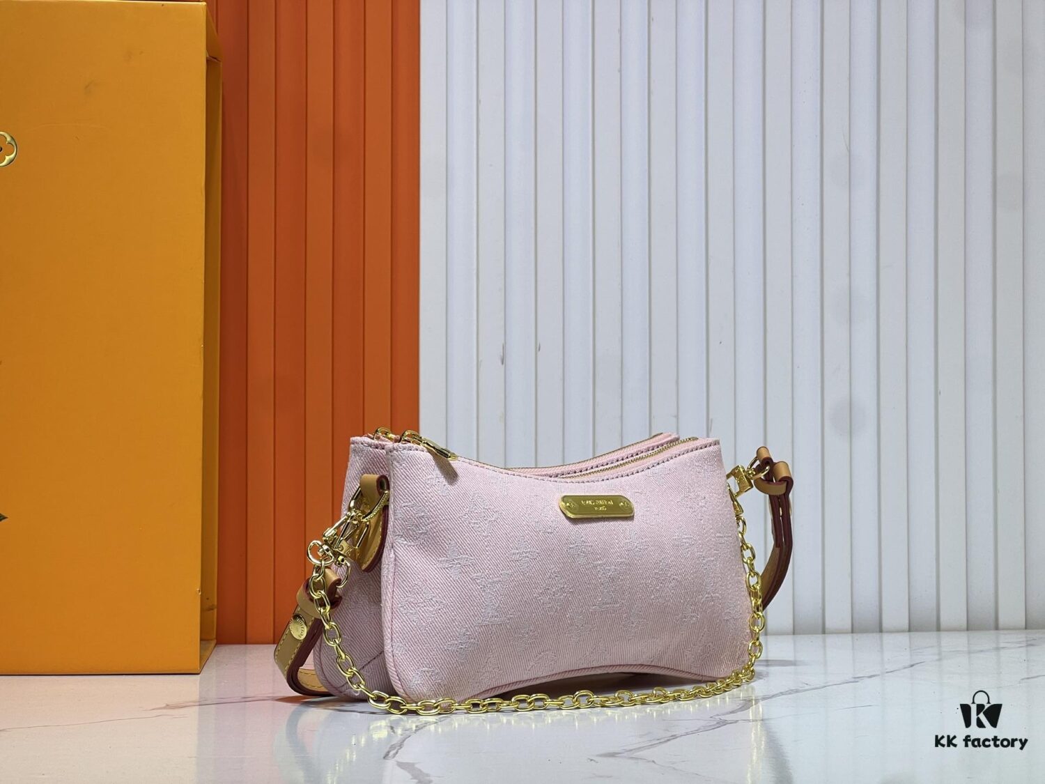 M83532 M14159 Pink Denim Monogram New Denim Liv Pochette