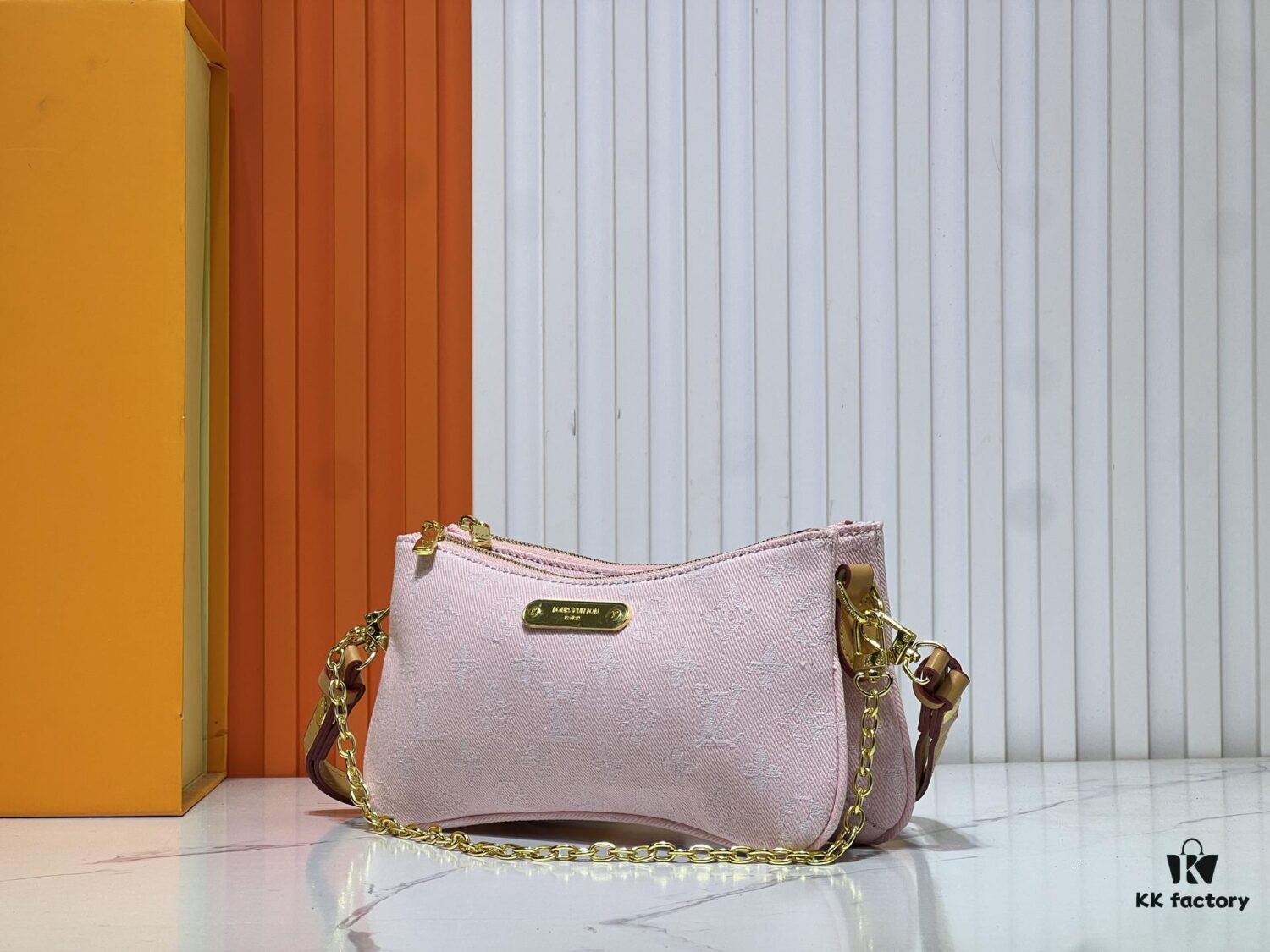 M83532 M14159 Pink Denim Monogram New Denim Liv Pochette