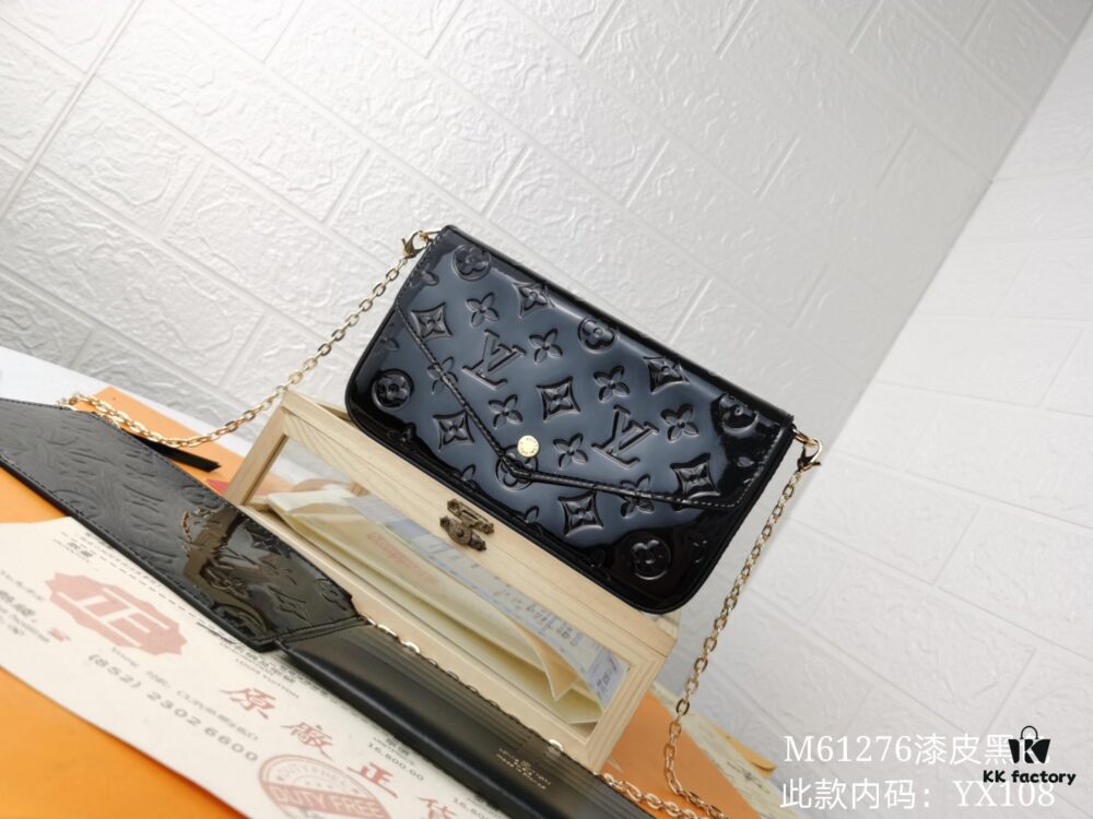 Replica High-Quality Full Steel Hardware Embossed Patent Leather Louis Vuitton Felicie Handbag