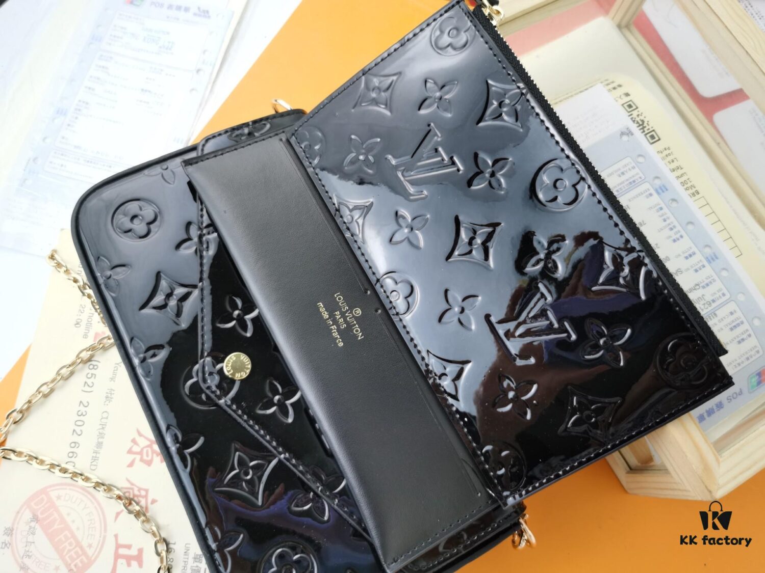 Replica High-Quality Full Steel Hardware Embossed Patent Leather Louis Vuitton Felicie Handbag