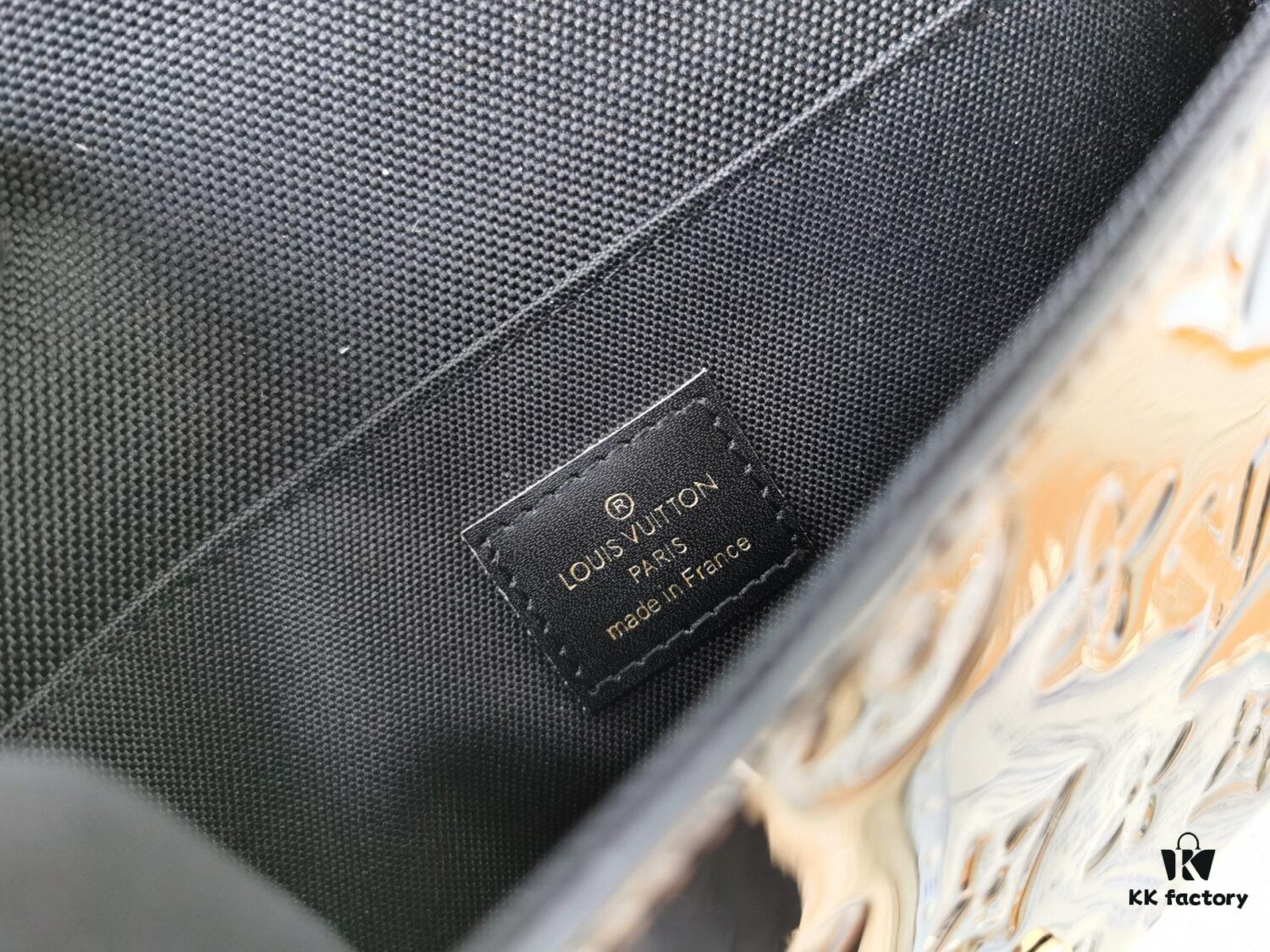 Replica High-Quality Full Steel Hardware Embossed Patent Leather Louis Vuitton Felicie Handbag