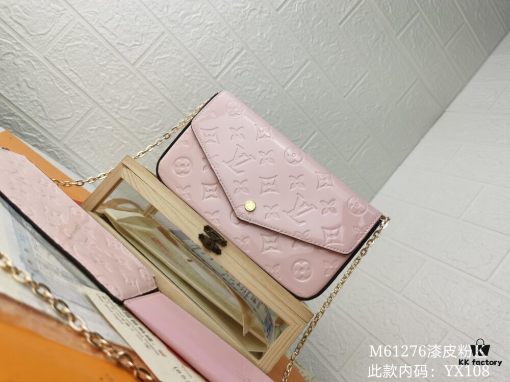 Replica High-Quality Full Steel Hardware Embossed Patent Leather Louis Vuitton Felicie Handbag