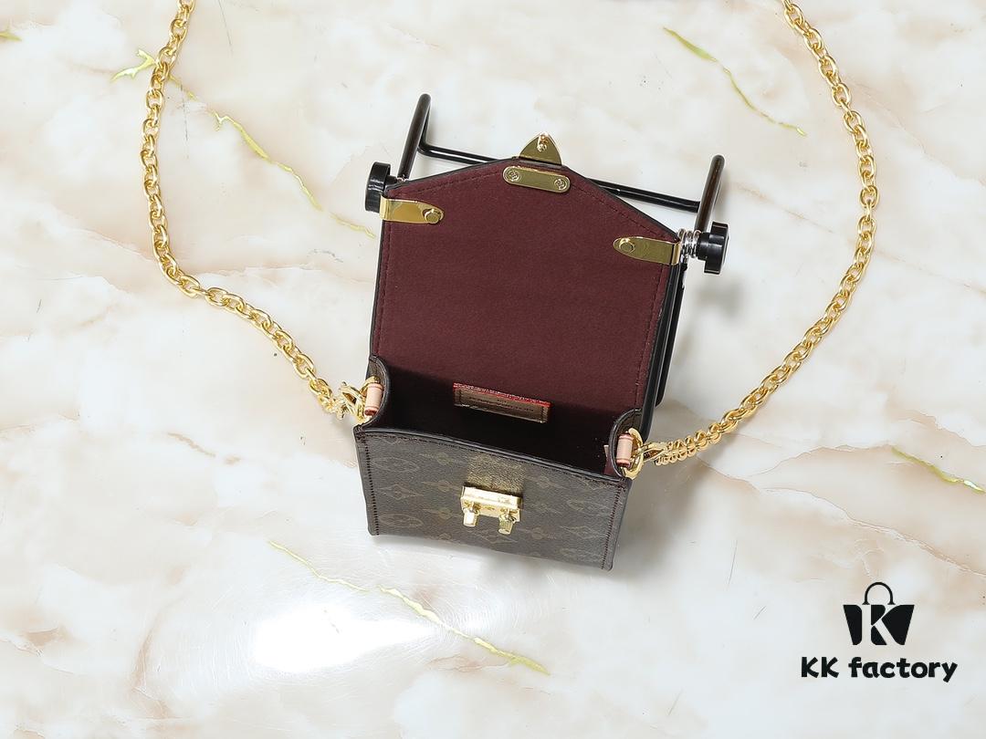 Upgraded Original M13572 Métis Phone Pouch