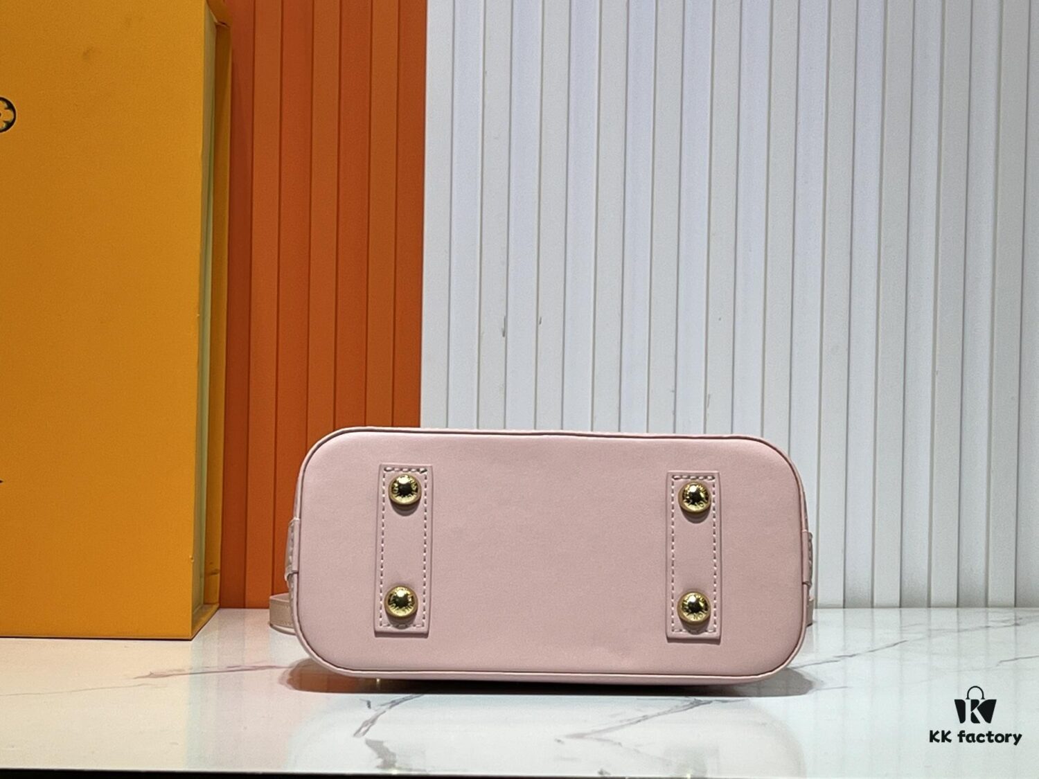 M53152 M13670 Louis Vuitton Alma BB Handbag