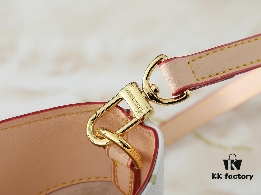 Upgraded Original M1468 Nicolas Ghesquière Presents the Rivage BB Bag from the Louis Vuitton Spring-Summer 2025 Collection