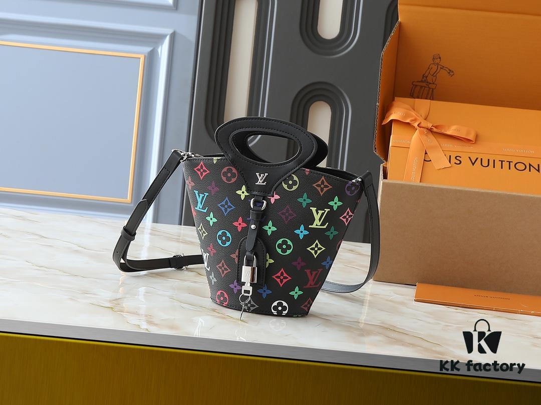 Upgraded Original M1468 Nicolas Ghesquière Presents the Rivage BB Bag from the Louis Vuitton Spring-Summer 2025 Runway Collection