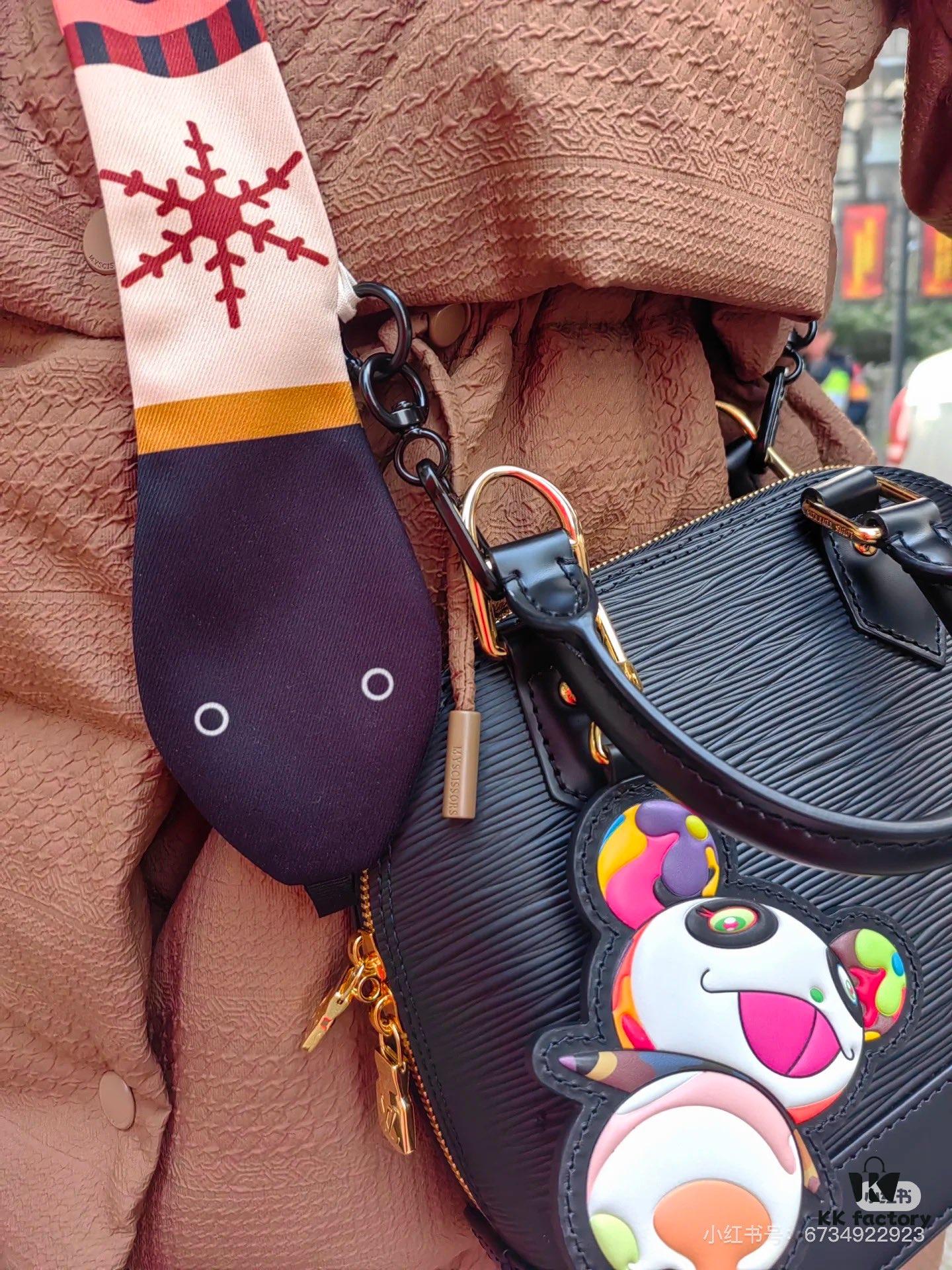 Takashi Murakami Collaboration Figurine M53152 M13670 Louis Vuitton Alma Bag