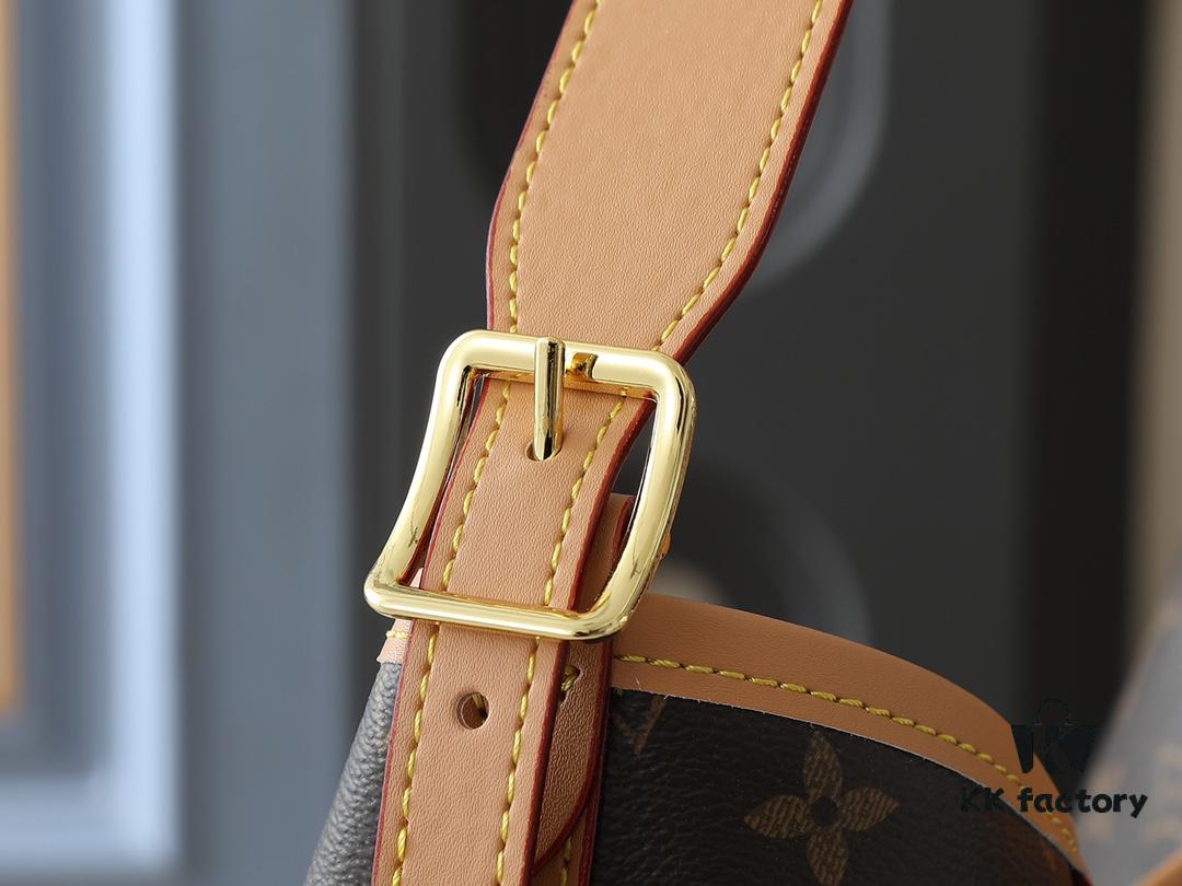 Upgraded Original M46197 M46203 M46289 M46292 Louis Vuitton Introduces the New CarryAll Medium Handbag