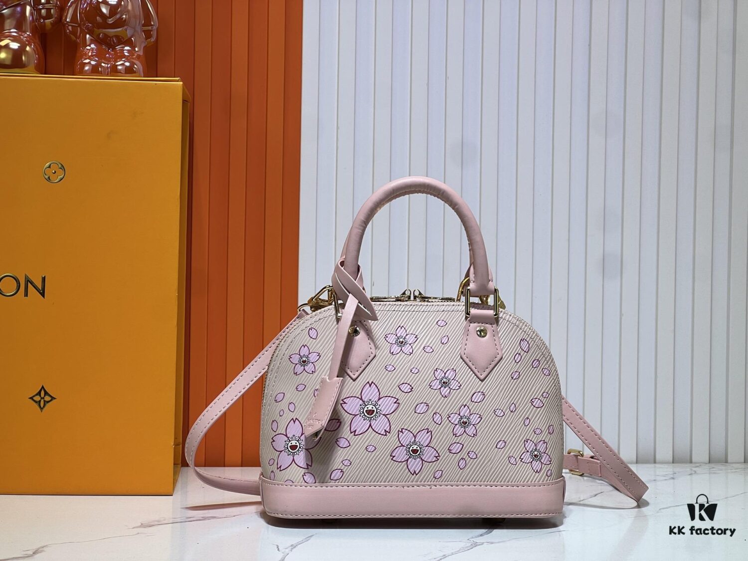 Takashi Murakami Cherry Blossom, M13104, M53152, M13670, Louis Vuitton Alma Bag