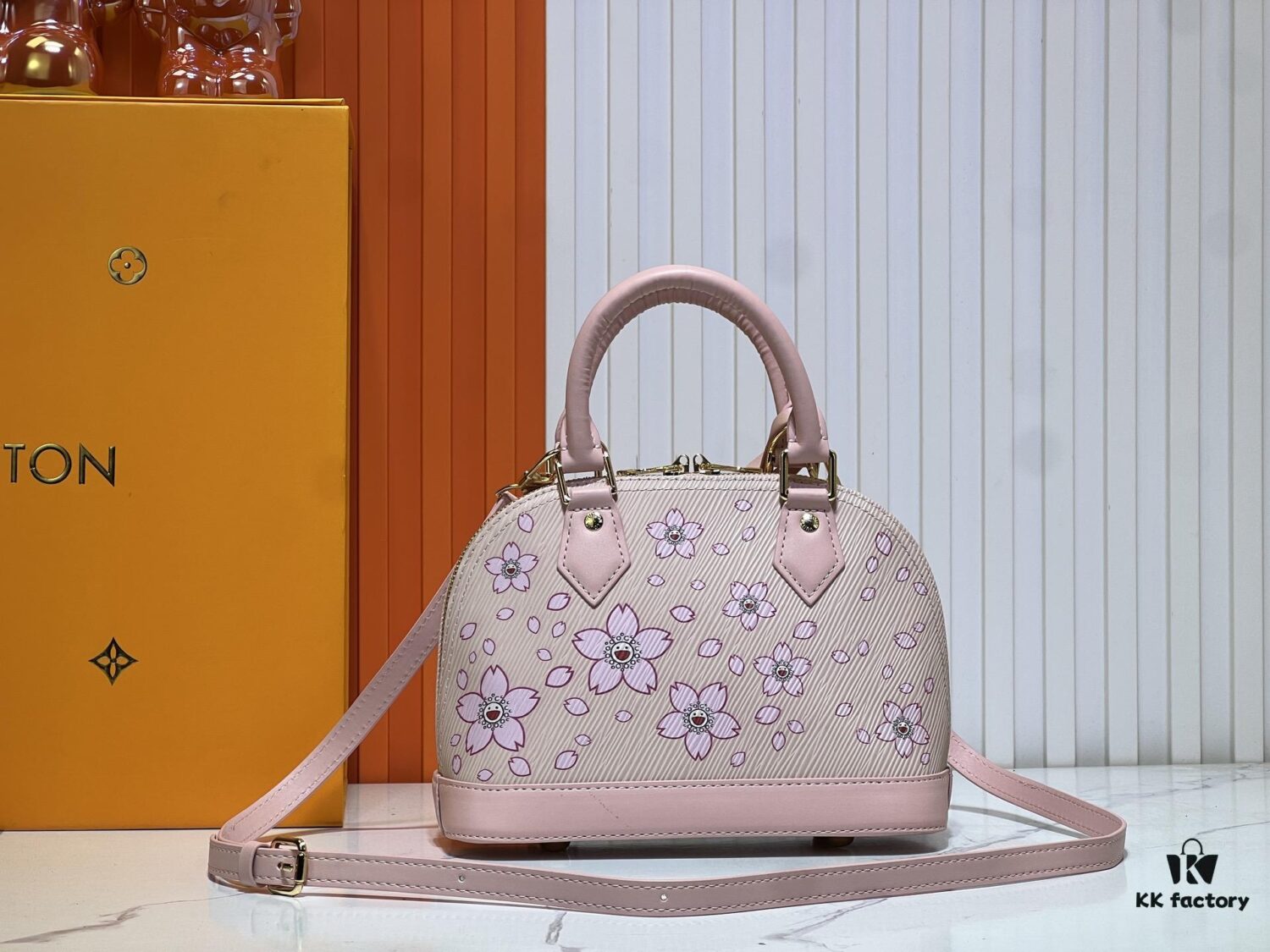 Takashi Murakami Cherry Blossom, M13104, M53152, M13670, Louis Vuitton Alma Bag