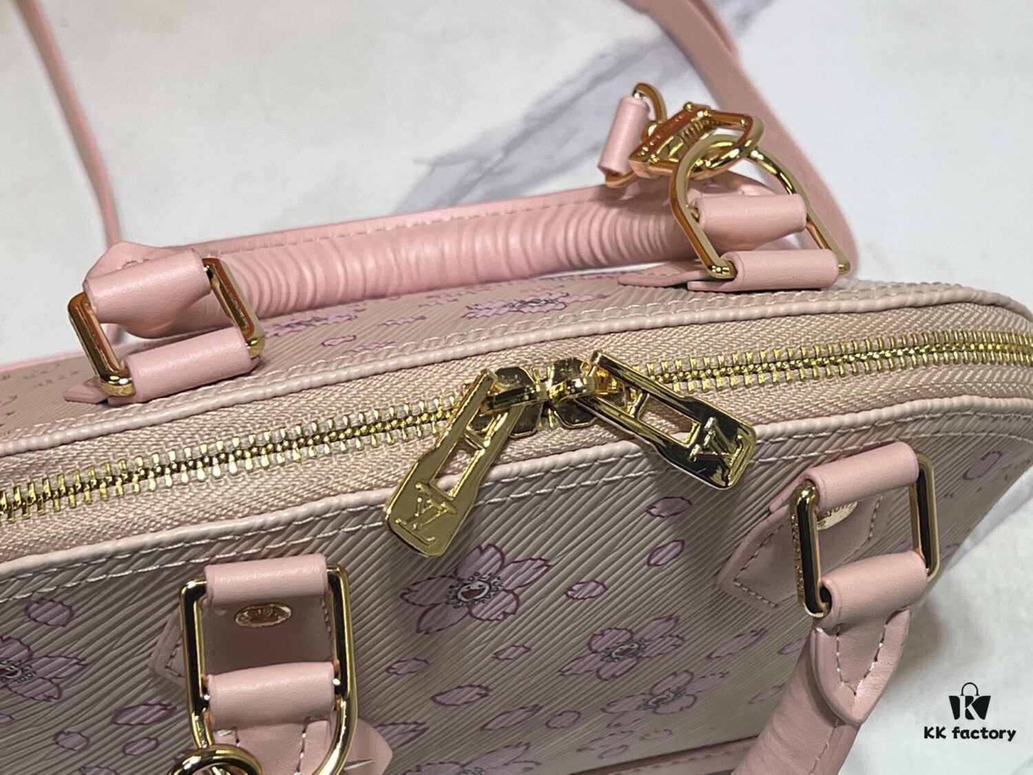 Takashi Murakami Cherry Blossom, M13104, M53152, M13670, Louis Vuitton Alma Bag