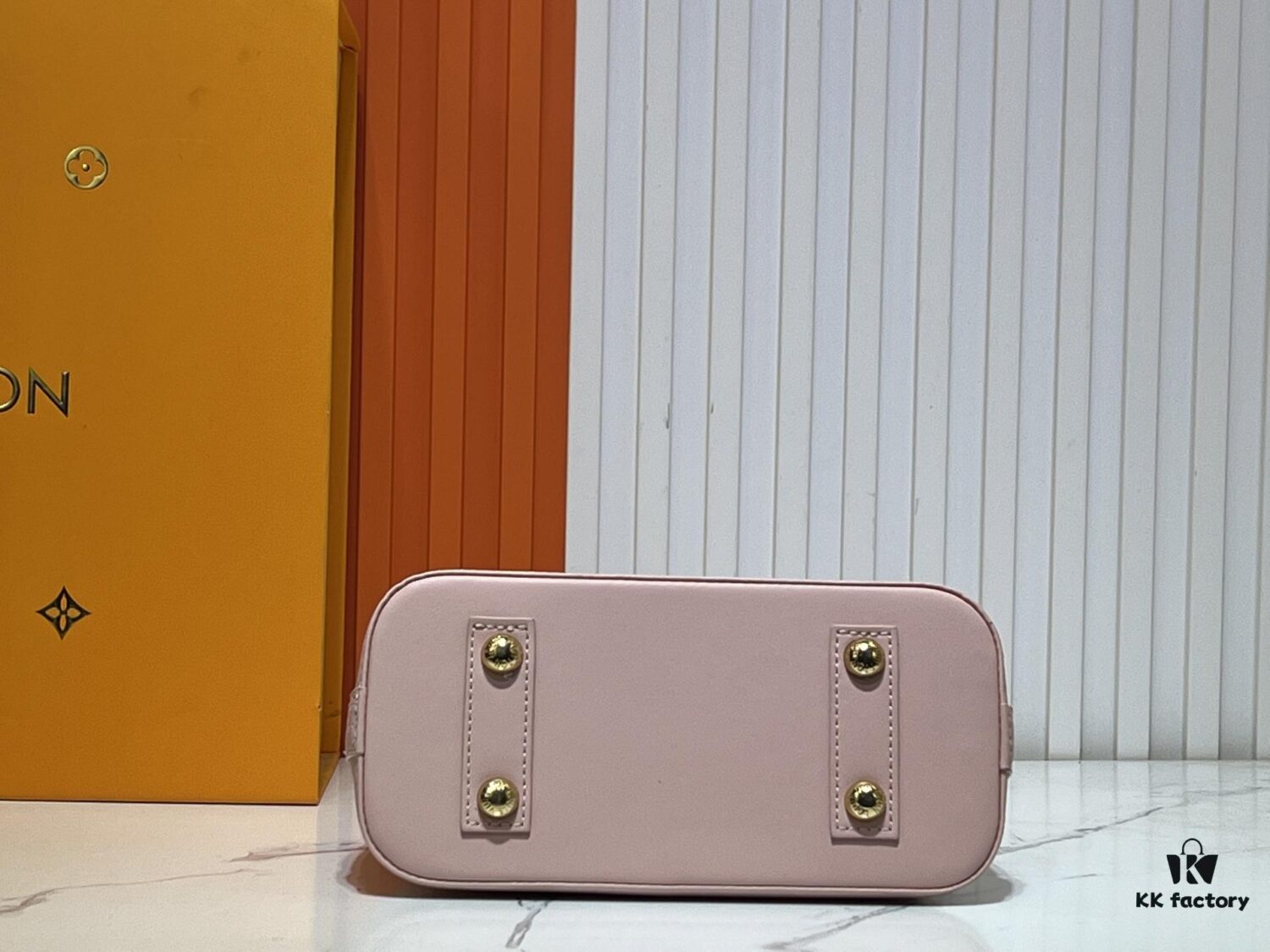 Takashi Murakami Cherry Blossom, M13104, M53152, M13670, Louis Vuitton Alma Bag