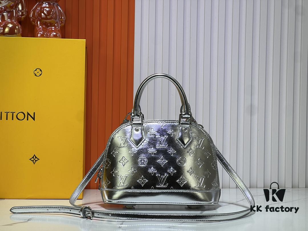 M11835 M53151 M53152 LV Ski Alma Medium Handbag