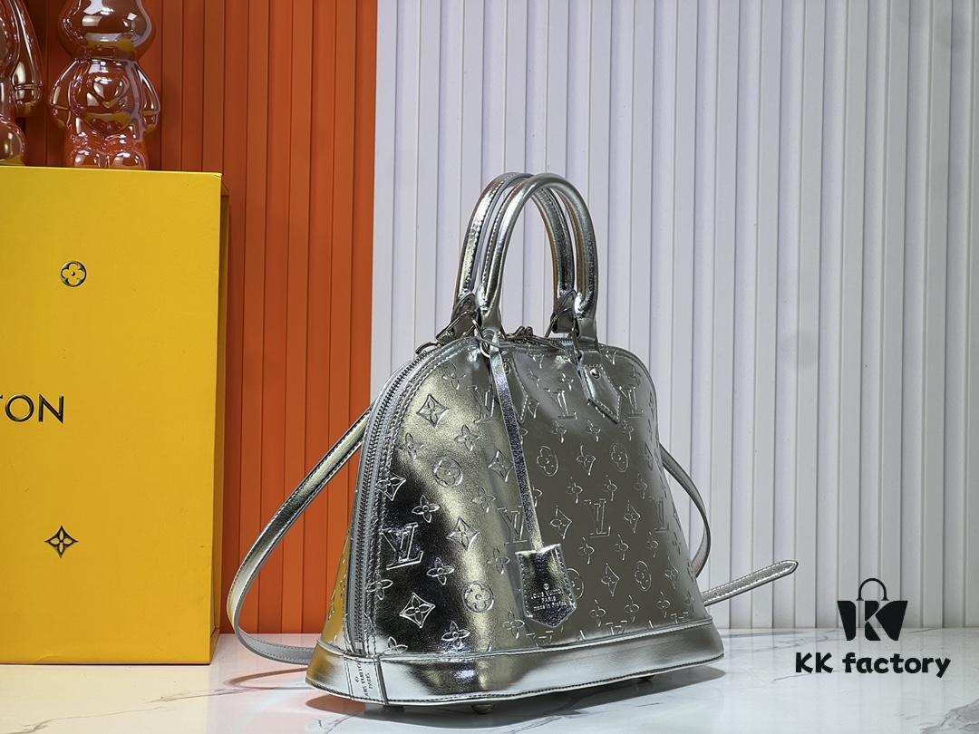 M11835 M53151 Alma BB Bag from the LVSki Collection