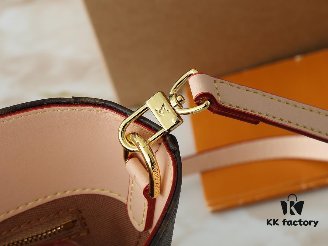 Upgraded Original M1468 Nicolas Ghesquière Presents the Rivage BB Bag from the Louis Vuitton Spring-Summer 2025 Runway Collection