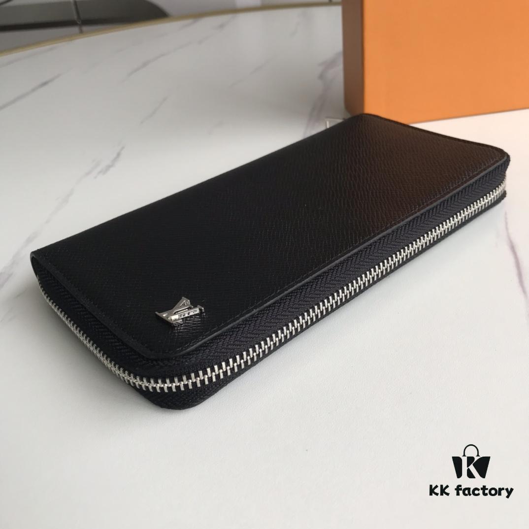M 63095 Zippy Vertical Wallet